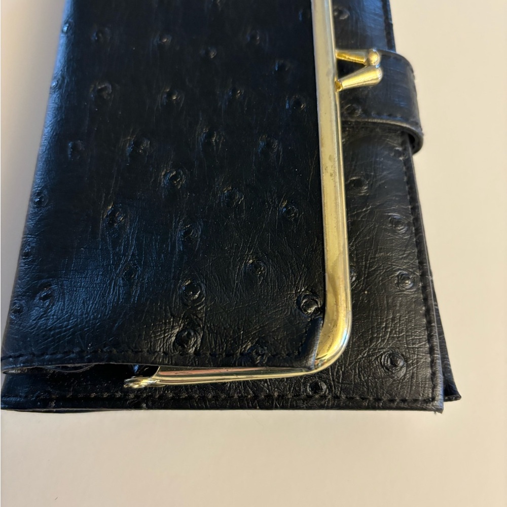 Vintage Elegant Black Ostrich Embossed Women's Wallet/Clutch - Picture 3 of 8